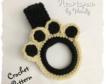 CROCHET PATTERN to make a Paw Print Kitchen or Bath Towel Ring with strap or knob hole for dish towels and hand towels. Instant Download PDF