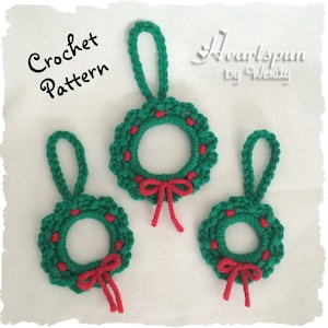 CROCHET PATTERN to make this Wreath Christmas Ornament in different sizes, Instant Download, PDF Format