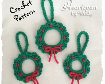 CROCHET PATTERN to make this Wreath Christmas Ornament in different sizes, Instant Download, PDF Format