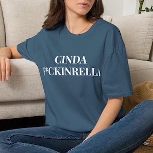 USA Cinda F*ckinrella T-shirt | Rolig Sassy Statement-t-shirt
