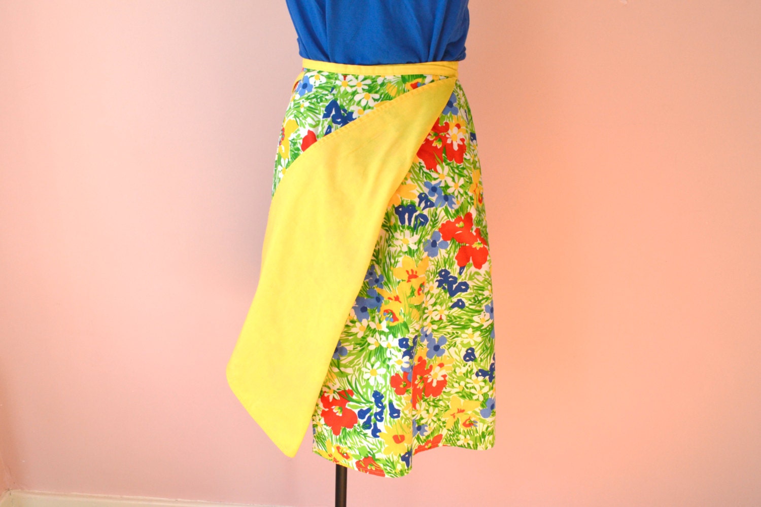 1970's Preppy Reversible Wrap Skirt. Marimeko Style Print. - Etsy