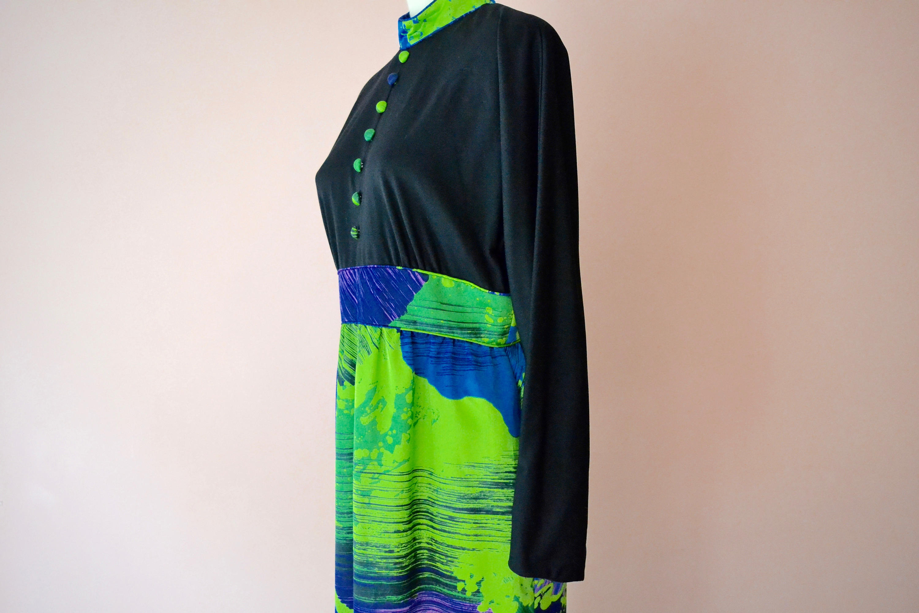 tori black green dress Tori Gown – Dress the Population main image 0