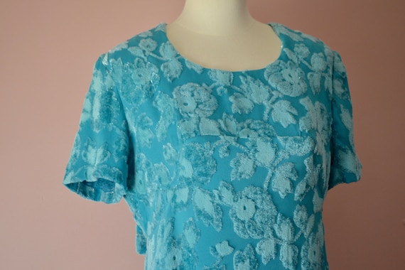 Elegant Evening Gown. 1960's Sparkly Turquoise Max