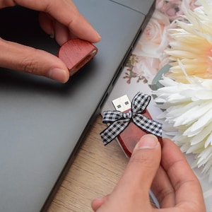 Personalized Wooden USB Drive with Gift Box,Video Gift for Family & Wedding,Corporate Team Gift