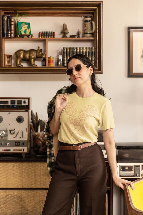 Stag Head Line Art T-shirt | Nature Minimalist Tee