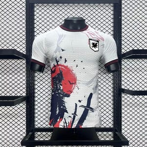 Camiseta de fútbol japonesa con gráfico de samuráis - ropa unisex
