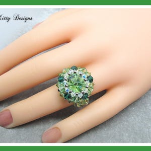 Green Crystal Stretch Cocktail Ring | Swarovski Crystals | Peridot Center | August Birthstone