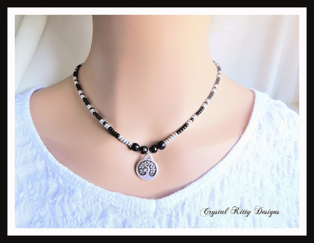 Pangium Seed Necklace, Black main image 1