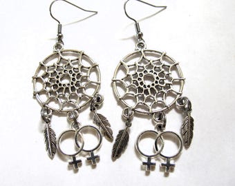 Lesbian pride Dreamcatcher earrings, lesbian pride, dreamcatcher with feathers and double female symbol
