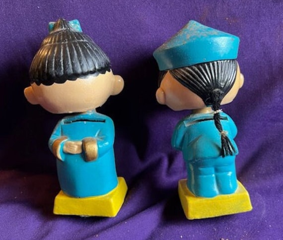 Bobblehead Dolls, Japanese, 