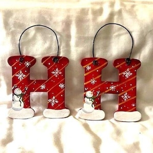Ornament, Hand Painted Initial/Gift Tag/Party Favor (CHOICE), New -- 9835-SBR
