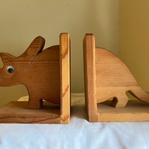 Wood Dinosaur Bookends -- 8693-9D
