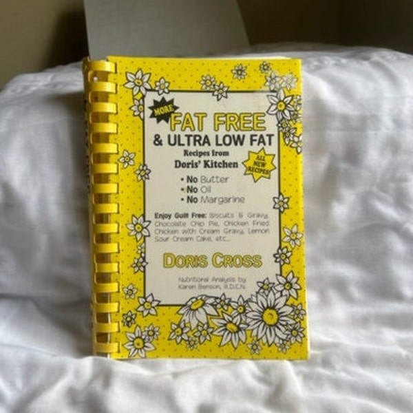 Cookbook:  More Fat Free & Ultra Low Fat Recipes from Doris' Kitchen -- 5930-GBR
