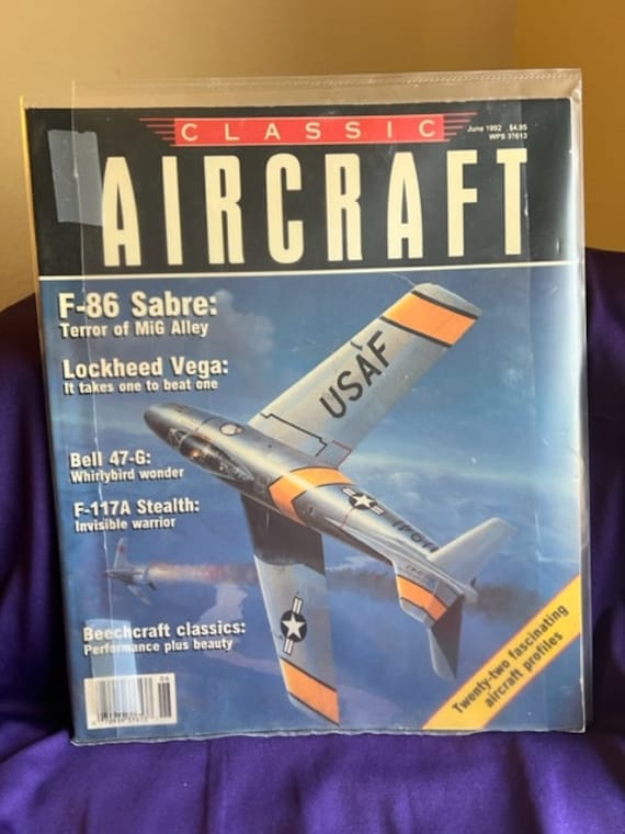 Magazine: Classic Aircraft and 8 Prints of F-16 Aircraft With Spec Diagrams  on Back of Print 6270-SBR 