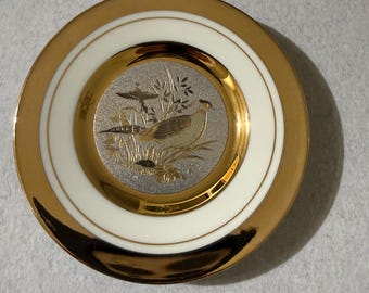 Faisanes de Chokin Art, dorados en oro/plata, con borde de oro de 24 quilates. Edición limitada n.° 1338 de 9500. Expressive Designs Inc. 33314