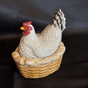 Vintage Sakura Oneida Black White Country Hen Chicken on Nest Sugar Jam Pot GB21