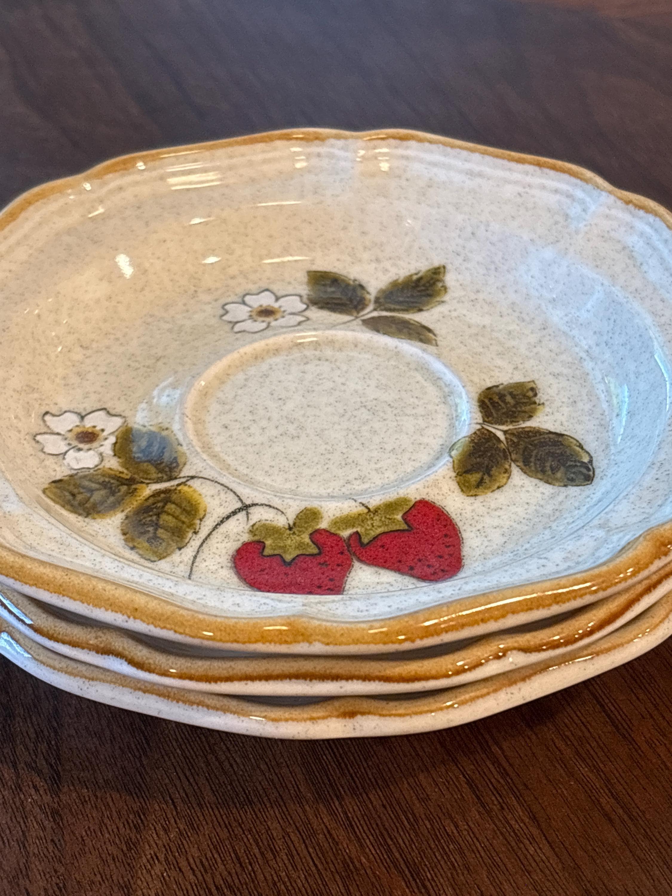 Vintage Strawberry Dinnerware Set - Etsy
