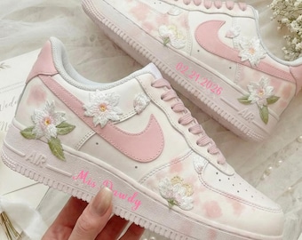 Zapatillas de novia rosas personalizadas, zapatillas de novia a medida, zapatos de boda florales, zapatos para despedida de soltera y zapatillas de graduación.
