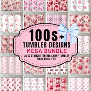 Puede incluir: Una colección de vasos delgados cónicos rectos de 20 oz con varios diseños, incluyendo lazos, cerezas, fresas y corazones. Los vasos son en tonos de rosa y blanco. La imagen incluye el texto: "100s+ TUMBLER DESIGNS MEGA BUNDLE".