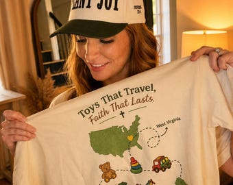 Camiseta con ilustración de mapa de Toys That Travel / Camiseta de viaje con temática de juguetes