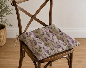 Stuhlkissenbezug mit Lavendel Blumenmuster, rustikales Sitzkissen im Landhausstil
