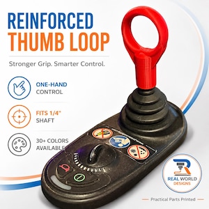 Peut inclure: Un joystick noir avec une boucle de pouce rouge. Le texte "REINFORCED THUMB LOOP" est en haut. Le joystick porte le texte "ONE-HAND CONTROL" et "FITS 1/4" SHAFT". Le produit est disponible en plus de 30 couleurs.