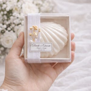Personalized Shell Candle Favors: Soy Wax, Beach Wedding Gift Box