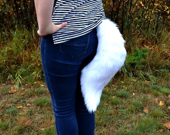 White Wolf Tail