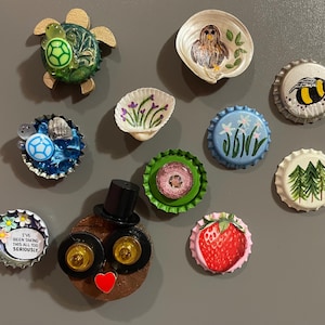 Assorted Nature-Themed Refrigerator Magnets – Hand-Painted Bottle Cap and Sea Shell Art