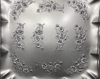 Bandeja de aluminio vintage / Bandeja de mediados de siglo / Plato de plata repujada