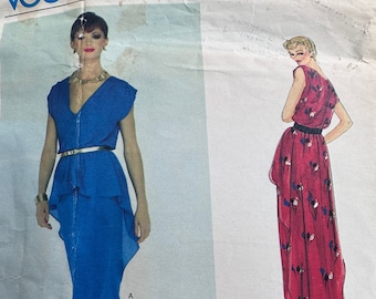 Vintage 80's Vogue #2331 Sewing Pattern Women's Loose Fitting Dress Two Styles Bust 36"