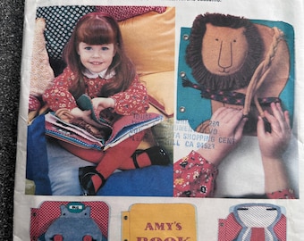 Vintage 80's Vogue Sewing Pattern #1959 Child's Un Zoo Book Teaching Pet's
