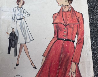 Vintage 70's Vogue #8374 Sewing Pattern Women's Jewel Neckline Dress w/ Cropped Jacket, Bust 32"