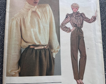 70's Vogue #2611 Sewing Pattern w/Label Anne Klein Women's Bow Neck Blouse Loose Fitting Size 14 (Bust 36")