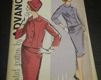 Vintage 60's Advance  #9689 Sewing Pattern Women's Fitted Suit with Lined Jacket Compete Bust 34" Waist 26"