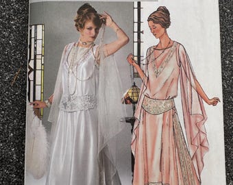 Butterick #4093 Women's Historic Costume Tunic, Gown & Girdle Sizes 6-10 (Bust 30-32")