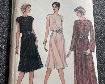 Vintage 80's Vogue Sewing Pattern #8183 Misses Dress Loose Fitting Pull Over Bust 38"-40"