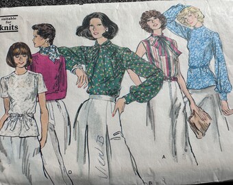 Vintage 70's Vogue Sewing Pattern #9200 Loose Fitting Blouses Four Styles Bust- 34"