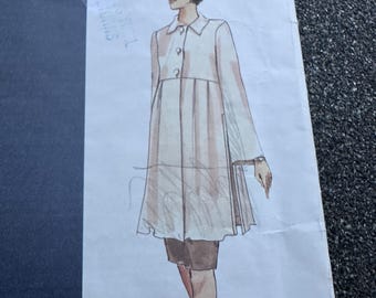 Vogue Sewing Pattern #1465 Maternity Tunic and Skirt Sizes 18-22 (Bust 40-44")