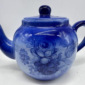 Antique Staffordshire Small Tea Pot Flo Blue Floral Pattern Sewing England -7" long
