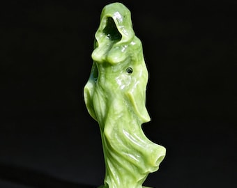 Natural Green jade Goddess Statue，Hand Carved Goddess Sculpture，Crystal Ghost Goddess Figurine，Home Ornament Gift，Halloween gift
