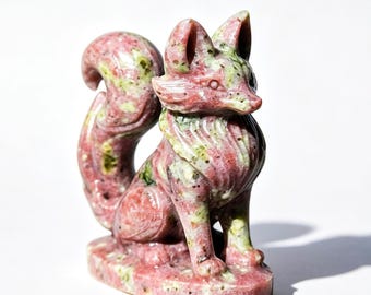 Sesame stone Fox Statue，Hand Carved Crystal Fox Figurine，Healing crystal Animal Sculpture，Home Ornament Gift