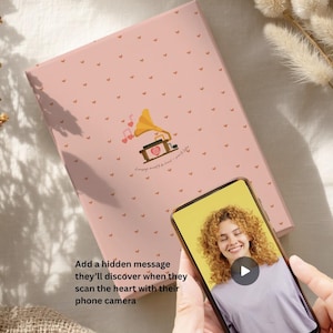 Personalisiertes QR-Code-Geschenkpapier, Grammophon-Musik-geheimes Nachrichten-Design