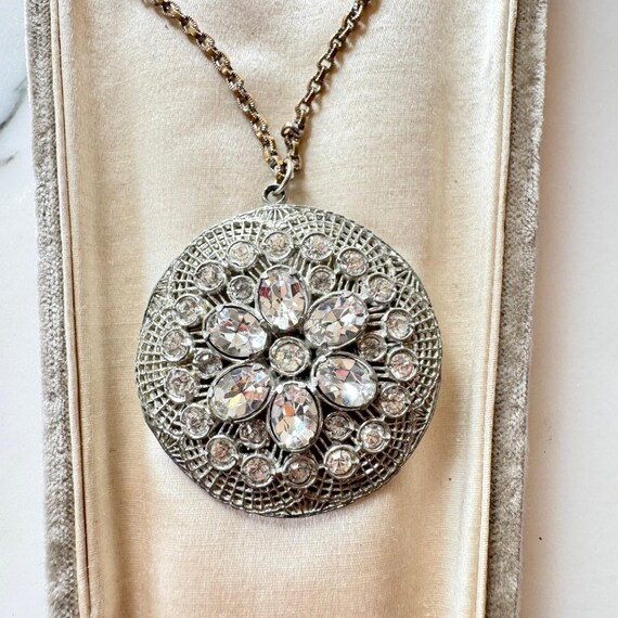 Vintage Art Deco Filigree Medallion Rhinestone Pendant Necklace Heirloom Estate View 3