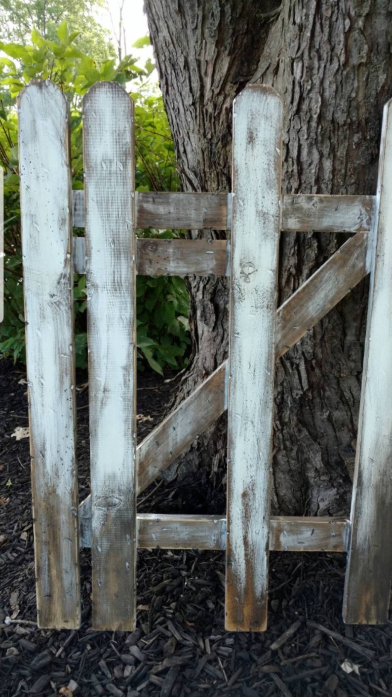 Custom Picket Fence Wall Hanging Rustic Wood Fence Decor Etsy