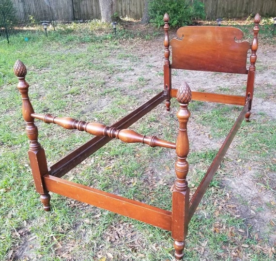 Kindel Furniture Antique Vintage Bed Twin Found By Kindel Furniture Antique Vintage Bed, Pineapple Poster Bed Kingdom