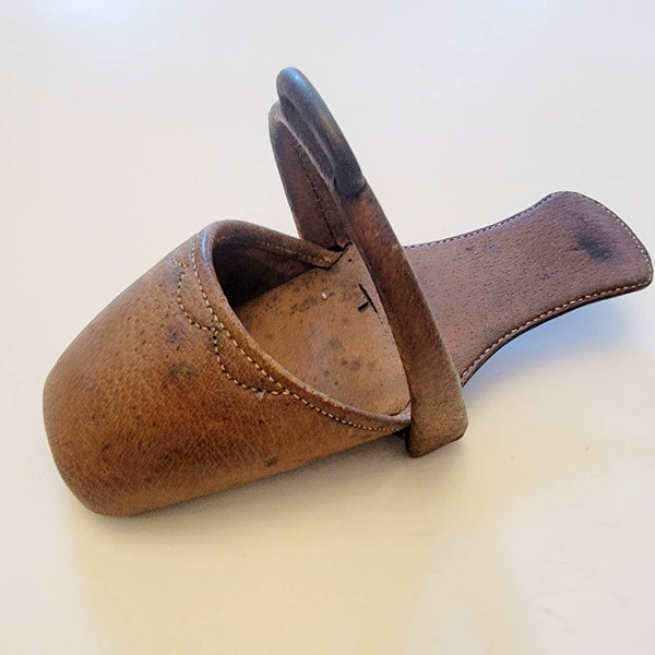 Victorian Pigskin Leather Clad Side saddle Slipper Stirrup sidesaddle. Cira 1850