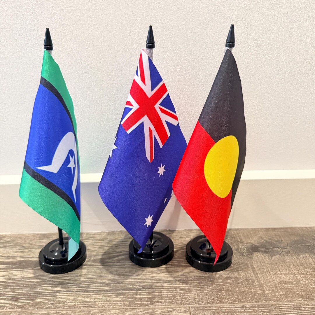 Islander Hand Sign 3 Aboriginal Torres Strait Islander Australian Hand Waver Flags Desk ...
