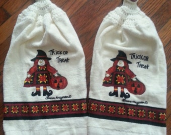 Trick or Treat Witch Halloween KITCHEN TOWELS, Dish Towels, Crochet Kitchen Towel, Hanging Kitchen Towels, Handmade Towels, Halloween Towels