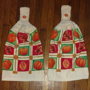 Fall Leaves and Pumpkins Kitchen Towels, Fall Towels, Pumpkin Towels, Dish Towels, Hanging Kitchen Towel, Kitchen Towels, Fall Decor